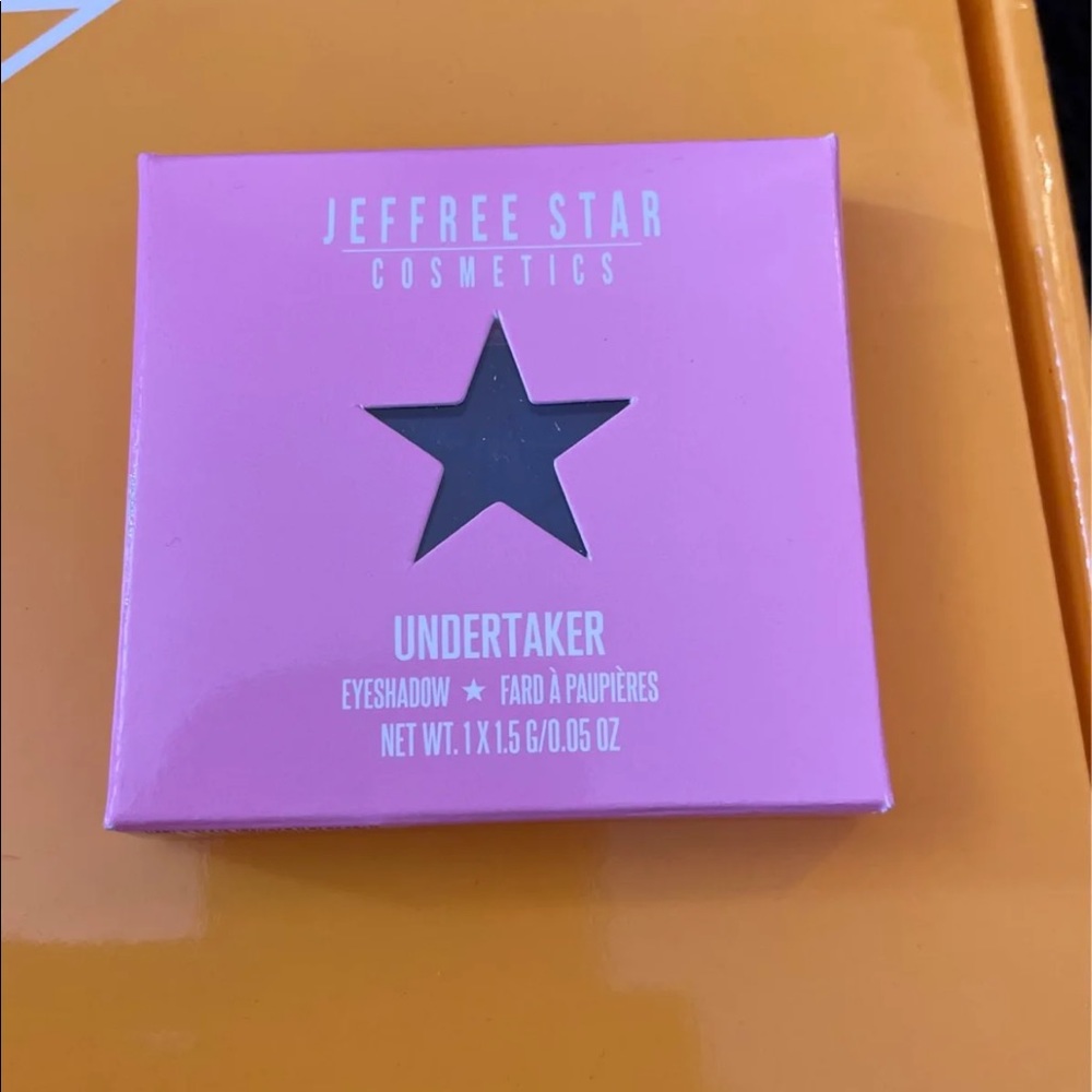 Jeffree Star single shadow